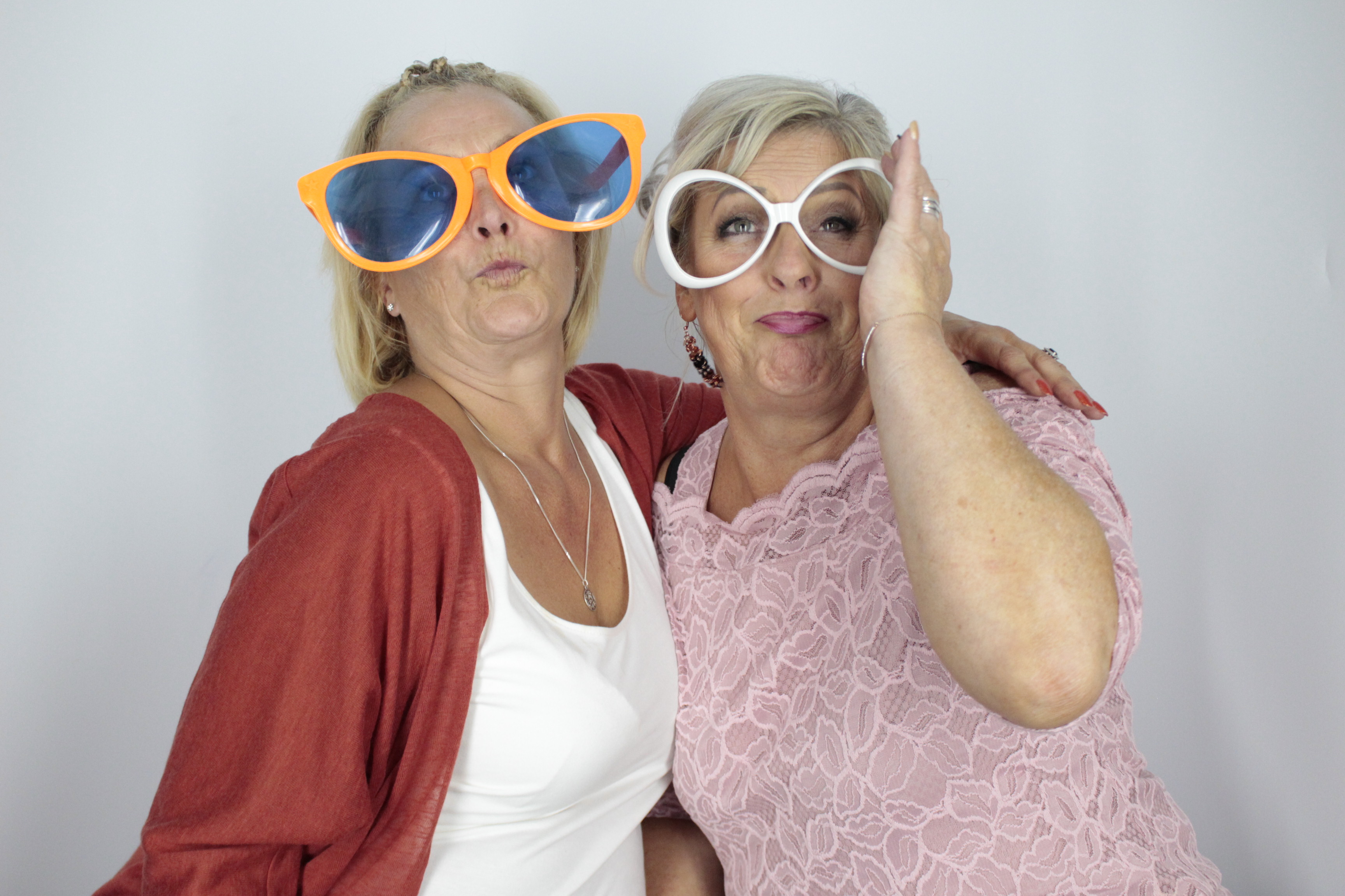 Chloe & Sam's Wedding | View more photos from the event at gallery.myphotoboothexperience.co.uk/u/MyPhotoBoothExperienceLtd/Chloe-Sams-Wedding